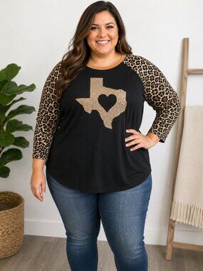 Texas Heart Leopard Raglan Top Women’s XXL Black Gold Long Sleeve Plus Size